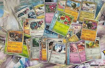 Pokémon karty Holo a Reverse Holo 50 Ks