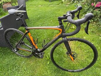 Silniční kolo Specialized Roubaix