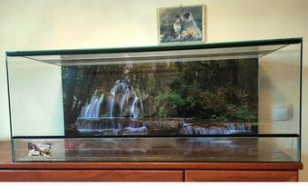 LTerarium 80x40x40 nové, sila skla 5 mm,polyuretanové pozadi
