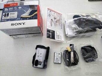Sony HDR-AZ1 Action Cam Wi-Fi® - použitá pouze 2x