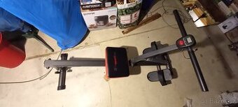 Veslovací trenažér