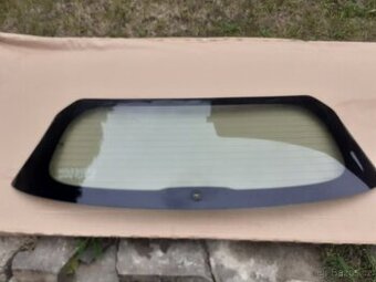 Opel Mokka 2023 - zadní sklo vyhřívané