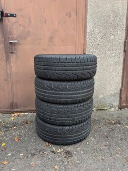 Zimní PIRELLI 235/55 R 18  SOTTOZERO dot.24