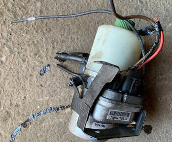 SERVOČERPADLO ŠKODA FABIA TRW+KOYO