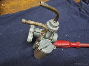 Skútr Tatran Manet 125 - karburátor Jikov 2920-S11