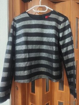 Krásná halenka Hugo boss M