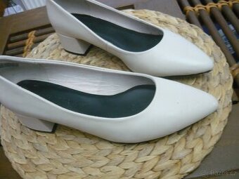 nové dámské lodičky vel.40