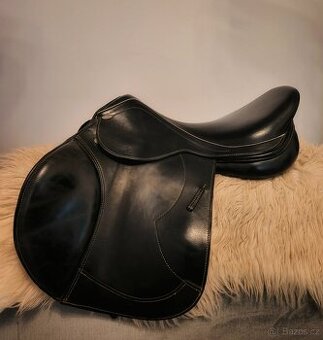 Kentaur Naxos - skokové sedlo