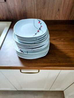 18dílná sada talířů