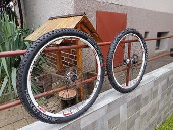 Zapletená kola DT Swiss 26 TOP 1450g