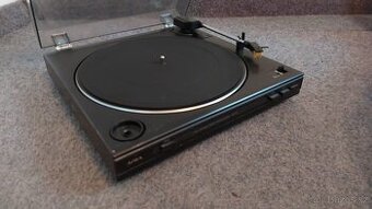 Gramofon Aiwa PX‑E770, plně automatický