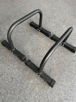 Bradla na kliky – stabilní, kovové (pár)