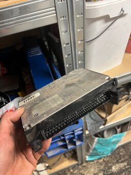 Řídicí jednotka motoru Siemens DME MS41.0