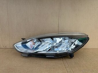 Ford Fiesta mk8 světlo