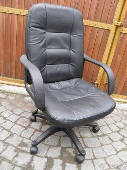 KANCELÁŘSKÉ KŘESLO