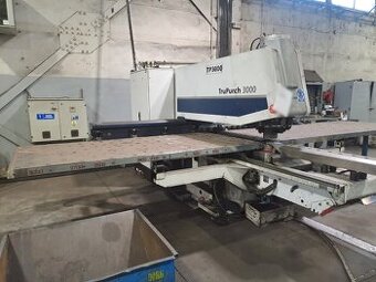 Vysekávací lis TRUMPF TruPunch 3000, použitý, z roku 2012.