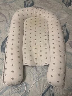 Hnízdečko a polohovací válec