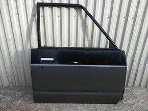 Pravé přední dveře Nissan Patrol GR Y60