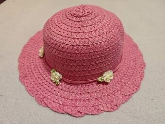 dívčí klobouček - obvod 55cm, růžový, nový.