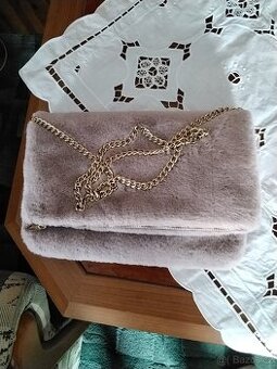 Kabelka staroruzova psanicko