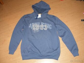 PÁNSKA MIKINA S KAPUCÍ - VEL. M (NOVÁ)