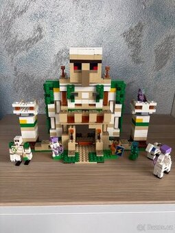 LEGO Minecraft 21250 Pevnost železného golema