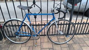 Jízdní kolo Favorit