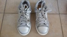 Dívčí stříbrné tenisky GEOX