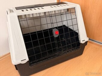 Přepravní box / klec pro psa – pevná, zachovalá