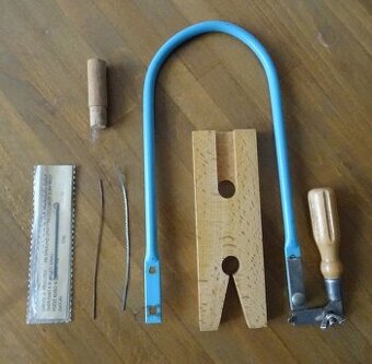 Retro lupenková pilka