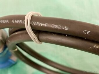 Kempingový kabel s prodlužkou