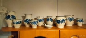 Staré ozdobné džbány/vázy