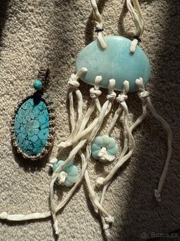Přívěsek , náhrdelník - minerál, kámen larimar tyrkys