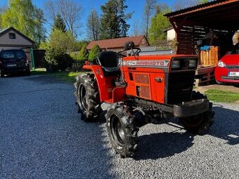 Malotraktor Hinomoto C174 4x4