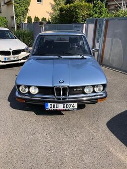 BMW 520 e12
