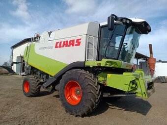 Claas Lexion 550 + C750