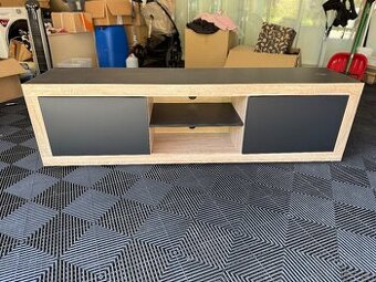 TV stěna 180x41 cm - 1