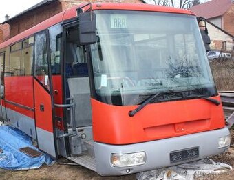 Obytný autobus Autobus SOR 12 v přestavbě