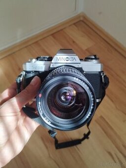 Minolta X500 s objektívom a príslušenstvo - 1