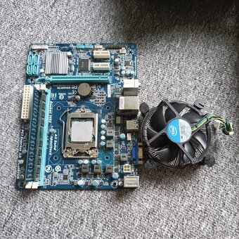 Základní deska PC