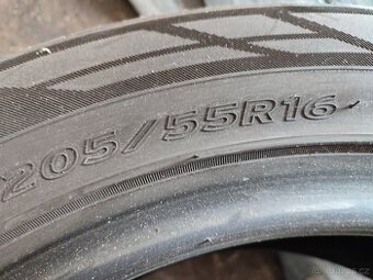 Pneu letní 205/55 R16