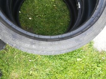 225/40R18 2 2 ks