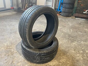 Prodám 2ks pneu 225/45 17”