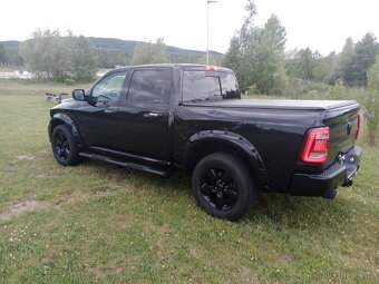 Dodge Ram Big Horn 5.7 Hemi - 1