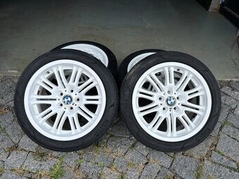 BMW M3 e46 kola