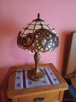 Stolní lampa Tiffany