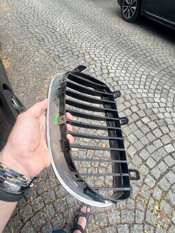 Atrapa grill ledvina prava bmw X3 f25, X4 f26