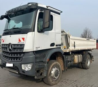 Mercedes-Benz Arocs 1842 4x4 / S3 sklápěč / 134tkm