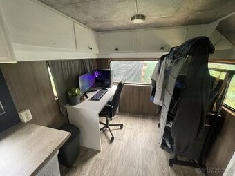 Obytný karavan