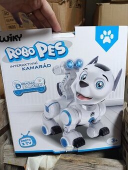 Interaktivní hračka RoboPES